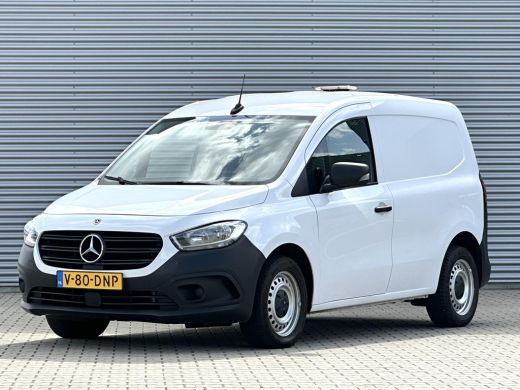 Mercedes-Benz Citan 110 CDI Automaat|Ledverl.|3 zits|Camera. Mercedes-Benz Citan 110 CDI Automaat|Ledverl.|3 zits|Camera.