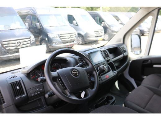 Opel Movano 2.2D 140pk L4 H2 Airco Navigatie Camera ActivLease financial lease