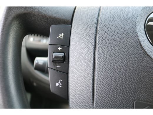 Opel Movano 2.2D 140pk L4 H2 Airco Navigatie Camera ActivLease financial lease