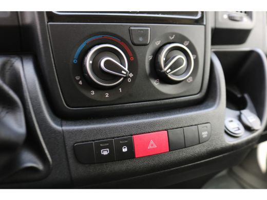 Opel Movano 2.2D 140pk L4 H2 Airco Navigatie Camera ActivLease financial lease