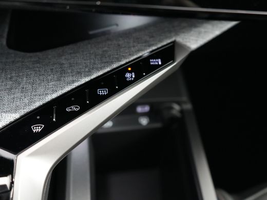 Peugeot 3008 1.2 plug-in Hybrid 195 Allure | 360 Camera | 7,4 kW lader | Afneembare Trekhaak ActivLease financial lease