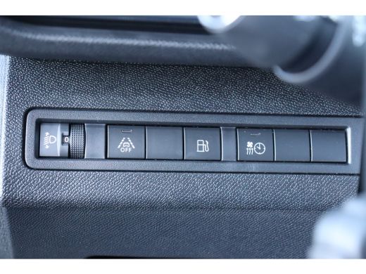 Peugeot 3008 1.6 HYBRID 225PK ALLURE PACK AUTOMAAT / NAVI / LEDER / CLIMA / LED / PDC / 18" LMV / CAMERA / KEY... ActivLease financial lease
