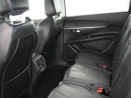 Peugeot 5008 1.2 PureTech Blue Lease Executive Automaat | 2 stoelen op derde rij | Achteruitrijcamera | Cruise... ActivLease financial lease