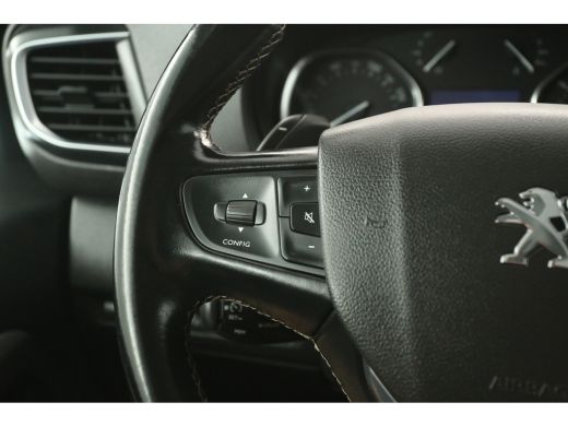 Peugeot Expert 2.0 BlueHDI 145PK L3H1 Automaat 360 Camera Airco Cruise Carplay LED 3 Persoons Navi PDC 17"LMV Tr... ActivLease financial lease