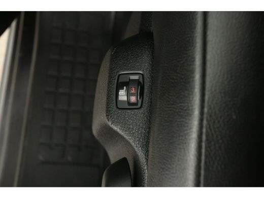 Peugeot Expert 2.0 BlueHDI 145PK L3H1 Automaat 360 Camera Airco Cruise Carplay LED 3 Persoons Navi PDC 17"LMV Tr... ActivLease financial lease