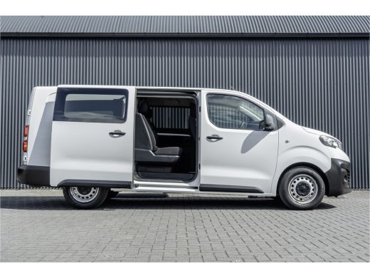 Peugeot Expert 2.0 BlueHDI | L3H1 | DC 5-Zits | CarPlay | Navi | Cruise | Airco | PDC | Euro 6 ActivLease financial lease