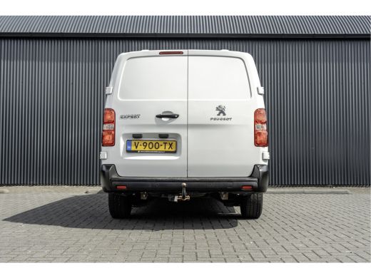 Peugeot Expert 2.0 BlueHDI | L3H1 | DC 5-Zits | CarPlay | Navi | Cruise | Airco | PDC | Euro 6 ActivLease financial lease