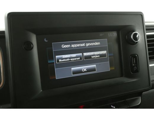 Renault Master T33 2.3 dCi L2H2 150PK Camera Cruise Carplay LED Airco Navigatie Trekhaak 3 Persoons PDC ActivLease financial lease