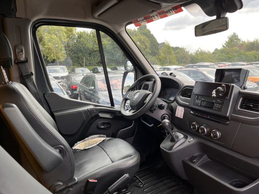 Renault Master T35 2.3 dCi 150 L3 Energy Aut. *CAMERA | AIRCO | CRUISE | RADIO-MP3 | AIR-PRESSURE-SEAT* ActivLease financial lease