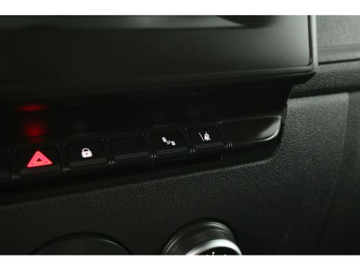Renault Master T35 2.3 dCi 180PK L2H2 Airco Camera Cruise Parkeersensoren 3 Persoons Elektrpakket ActivLease financial lease