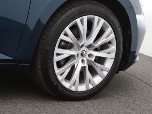Skoda Superb Combi 1.4 TSI iV Business Edition Plus 218PK DSG Achteruitrijcamera, Cruise Controle, Memorystoel... ActivLease financial lease