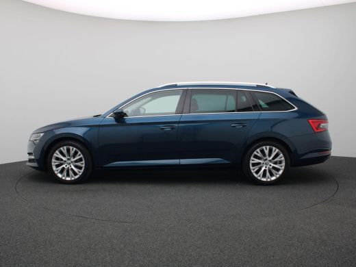 Skoda Superb Combi 1.4 TSI iV Business Edition Plus 218PK DSG Achteruitrijcamera, Cruise Controle, Memorystoel... ActivLease financial lease