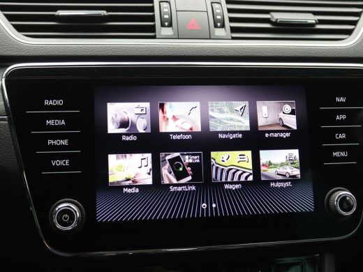 Skoda Superb Combi 1.4 TSI iV Business Edition Plus 218PK DSG Achteruitrijcamera, Cruise Controle, Memorystoel... ActivLease financial lease