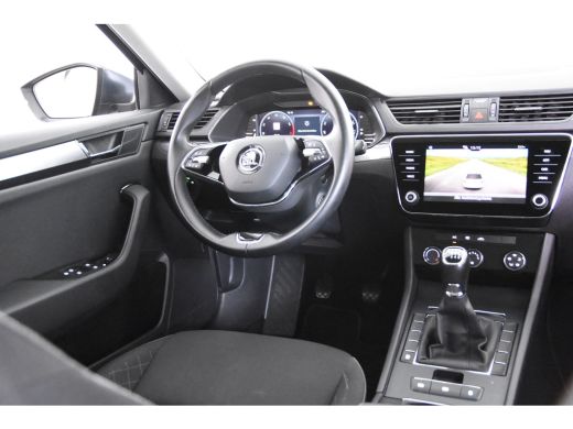 Skoda Superb Combi 1.5 TSI *1ste Eigenaar*Carplay*Trekhaak* ActivLease financial lease