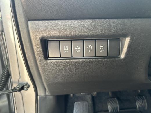 Suzuki Swift 1.2 Stijl Smart Hybrid ActivLease financial lease