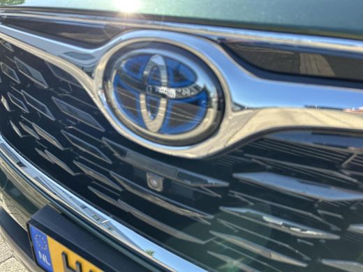 Toyota Highlander 2.5 AWD Hybrid Premium ActivLease financial lease
