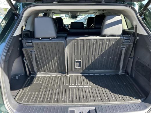Toyota Highlander 2.5 AWD Hybrid Premium ActivLease financial lease