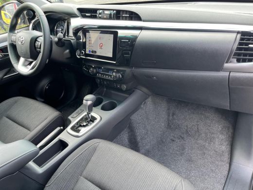 Toyota Hilux 2.4 D-4D Double Cab Professional | Automaat | Navigatie | Stoelverwarming | Parkeersensoren | ActivLease financial lease