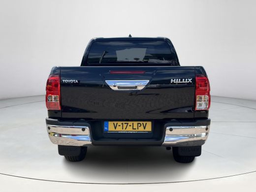 Toyota Hilux 2.4 D-4D Double Cab Professional | Automaat | Navigatie | Stoelverwarming | Parkeersensoren | ActivLease financial lease