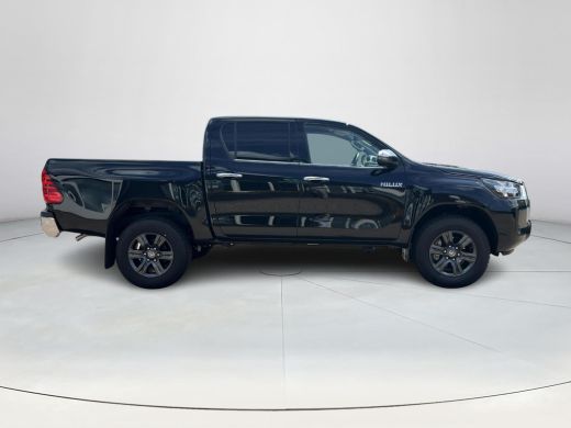 Toyota Hilux 2.4 D-4D Double Cab Professional | Automaat | Navigatie | Stoelverwarming | Parkeersensoren | ActivLease financial lease