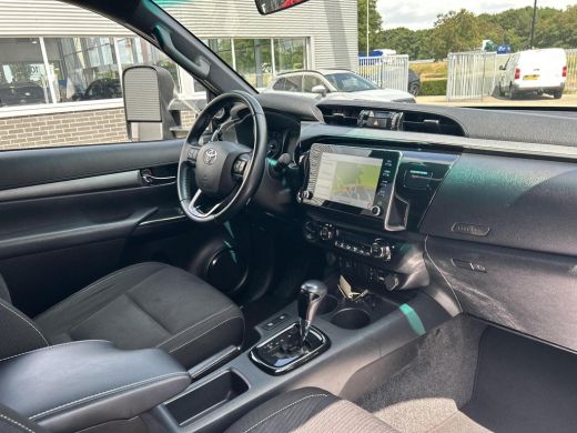 Toyota Hilux 2.8 D-4D Xtra Cab Invincible ActivLease financial lease