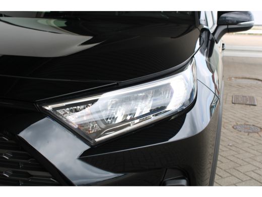 Toyota RAV4 2.5 Hybrid AWD Dynamic | 18 inch | 1650 kg trekgewicht | Apple carplay | Camera | ActivLease financial lease