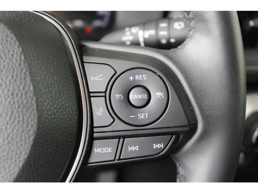 Toyota RAV4 2.5 Hybrid AWD Dynamic | 18 inch | 1650 kg trekgewicht | Apple carplay | Camera | ActivLease financial lease