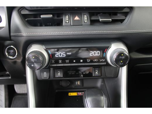 Toyota RAV4 2.5 Hybrid AWD Dynamic | 18 inch | 1650 kg trekgewicht | Apple carplay | Camera | ActivLease financial lease