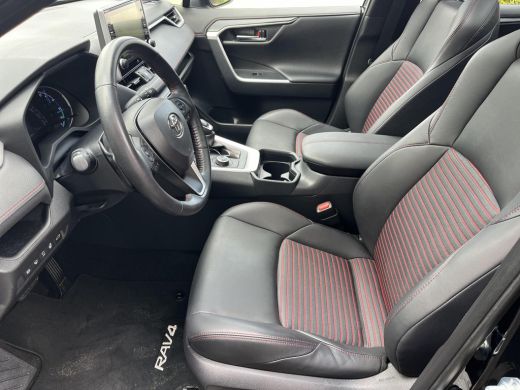 Toyota RAV4 2.5 Plug-in Hybrid AWD Style | Panoramadak | Navigatie | Achterbankverwarming | Camera's rondom | ActivLease financial lease