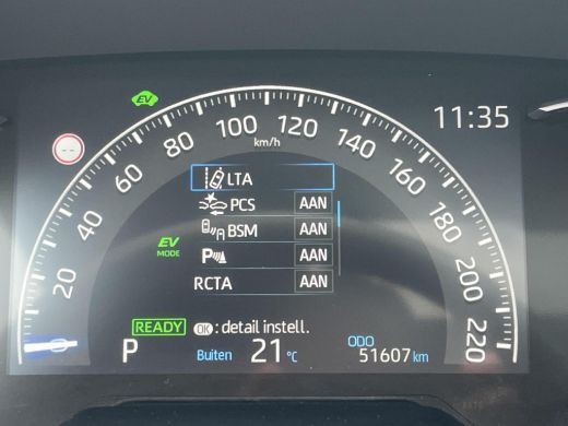 Toyota RAV4 2.5 Plug-in Hybrid AWD Style | Panoramadak | Navigatie | Achterbankverwarming | Camera's rondom | ActivLease financial lease