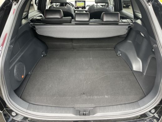 Toyota RAV4 2.5 Plug-in Hybrid AWD Style | Panoramadak | Navigatie | Achterbankverwarming | Camera's rondom | ActivLease financial lease