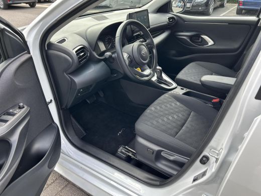 Toyota Yaris 1.5 Hybrid 115 Active ActivLease financial lease