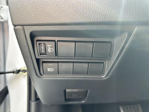 Toyota Yaris 1.5 Hybrid 115 Active ActivLease financial lease
