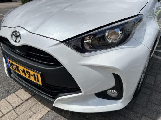 Toyota Yaris 1.5 Hybrid 115 Active ActivLease financial lease