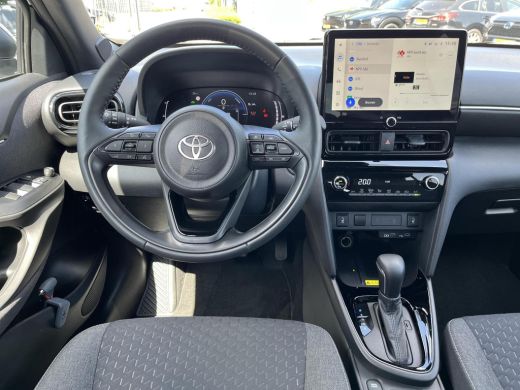 Toyota Yaris Cross 1.5 Hybrid 115 First Edition | Navigatie | Apple CarPlay/Android auto | Achteruitrijcamera | Stuu... ActivLease financial lease