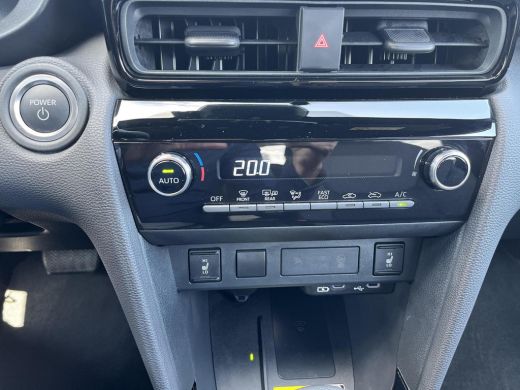 Toyota Yaris Cross 1.5 Hybrid 115 First Edition | Navigatie | Apple CarPlay/Android auto | Achteruitrijcamera | Stuu... ActivLease financial lease