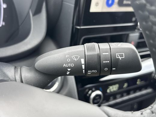 Toyota Yaris Cross 1.5 Hybrid 115 First Edition **STOEL EN STUURWIELVERWARMING/ KEYLESS/ CLIMATE CONTROL/ 36 MAANDEN... ActivLease financial lease