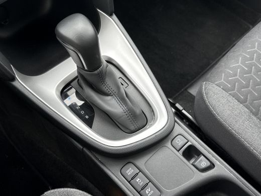 Toyota Yaris Cross 1.5 Hybrid Dynamic **NAVIGATIE/ KEYLESS/ APPLE CARPLAY/ 36 MAANDEN GARANTIE** ActivLease financial lease