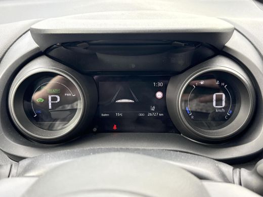 Toyota Yaris Cross 1.5 Hybrid Dynamic **NAVIGATIE/ KEYLESS/ APPLE CARPLAY/ 36 MAANDEN GARANTIE** ActivLease financial lease