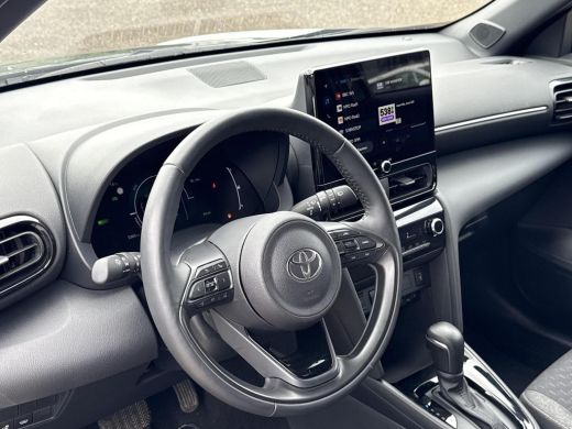 Toyota Yaris Cross 1.5 Hybrid Dynamic Ultimate **STOEL EN STUIURWIELVERWARMING/ KEYLESS/ ADAPTIEF CRUISE CONTROL/ 36... ActivLease financial lease