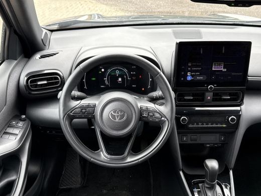 Toyota Yaris Cross 1.5 Hybrid Dynamic Ultimate **STOEL EN STUIURWIELVERWARMING/ KEYLESS/ ADAPTIEF CRUISE CONTROL/ 36... ActivLease financial lease
