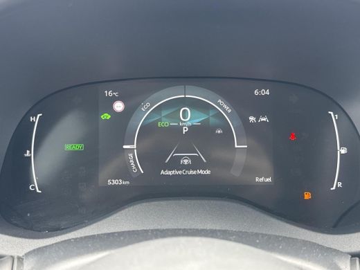 Toyota Yaris Cross 1.5 Hybrid Dynamic Ultimate **STOEL EN STUIURWIELVERWARMING/ KEYLESS/ ADAPTIEF CRUISE CONTROL/ 36... ActivLease financial lease