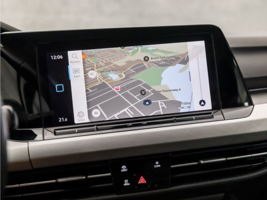 Volkswagen Golf 1.0 eTSI Sport Automaat (APPLE CARPLAY, GROOT NAVI, KEYLESS, SFEERVERLICHTING, SPORTSTOELEN, LM V... ActivLease financial lease