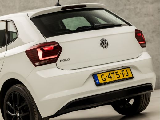 Volkswagen Polo 1.0 Sportline (APPLE CARPLAY, GROOT NAVI, SPORTSTOELEN, CRUISE, LED ACHTERLICHTEN, NIEUWE APK, NI... ActivLease financial lease