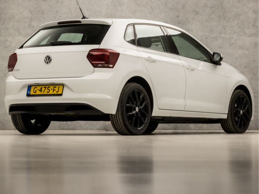 Volkswagen Polo 1.0 Sportline (APPLE CARPLAY, GROOT NAVI, SPORTSTOELEN, CRUISE, LED ACHTERLICHTEN, NIEUWE APK, NI... ActivLease financial lease