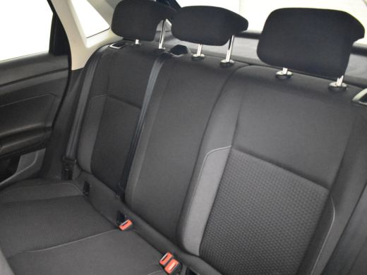 Volkswagen Polo 1.0 TSI Comfortline | 96pk | Parkeersensoren v+a | Navigatie via app connect | Licht en zicht pak... ActivLease financial lease