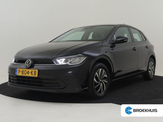 Volkswagen Polo 1.0 TSI Life 96pk | Navigatie | App connect | Adaptief cruise control | DAB radio | Airco | 15"LMV Volkswagen Polo 1.0 TSI Life 96pk | Navigatie | App connect | Adaptief cruise control | DAB radio | Airco | 15"LMV