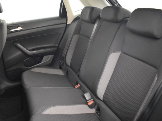 Volkswagen Polo 1.0 TSI Life 96pk | Navigatie | App connect | Adaptief cruise control | DAB radio | Airco | 15"LMV ActivLease financial lease