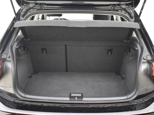 Volkswagen Polo 1.0 TSI Life 96pk | Navigatie | App connect | Adaptief cruise control | DAB radio | Airco | 15"LMV ActivLease financial lease