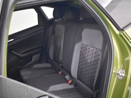 Volkswagen Taigo 1.0 TSI R-Line 116pk | Camera achter |  Keyless | App connect |  Led koplampen | Navigatie via ap... ActivLease financial lease